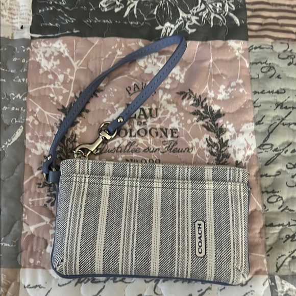 Coach Blue and White Wristlet - Picture 8 of 9
